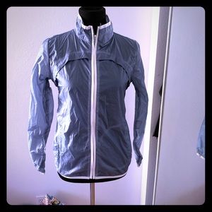 Gap packable water resistant jacket size XS